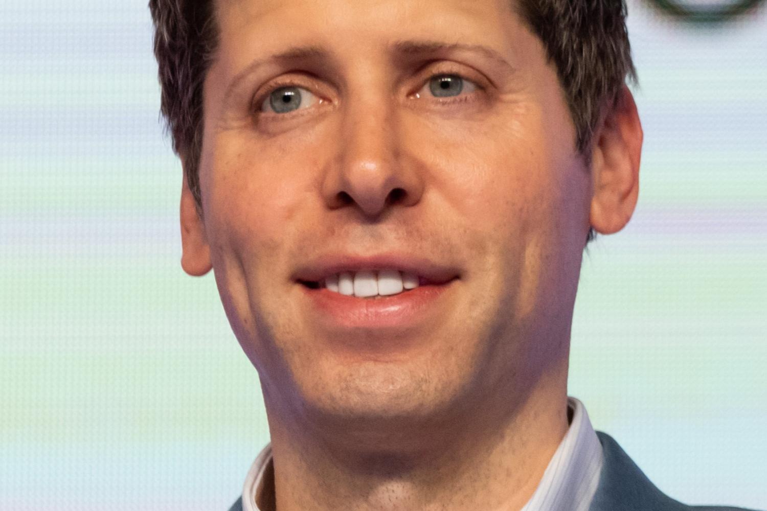 Thương vụ “khủng” 122 tỷ USD đưa OpenAI tiến gần mốc nghìn tỷ