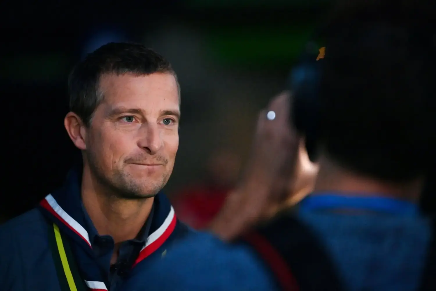 Chuyên gia sinh tồn Bear Grylls nói "biết dùng công cụ AI" là kỹ năng sinh tồn của thời đại mới