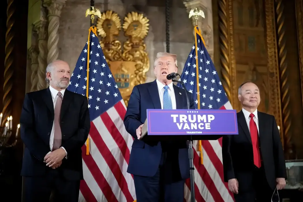 SoftBank cam kết đầu tư 100 tỉ USD vào Mỹ trong nhiệm kỳ thứ hai của Donald Trump