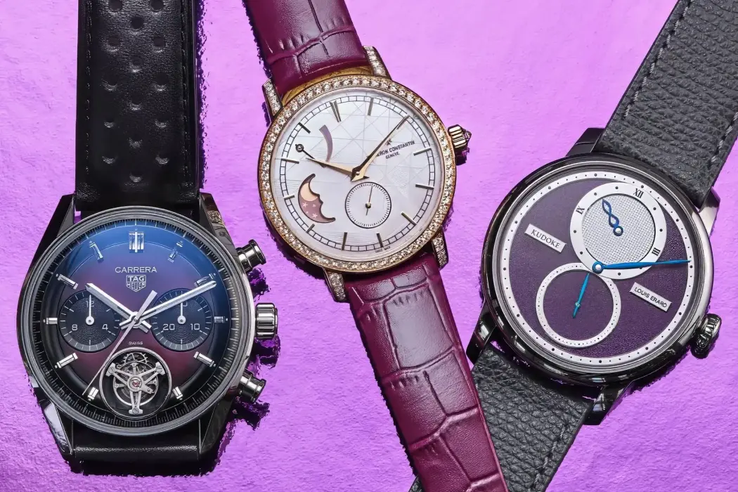 Những chiếc đồng hồ màu tím của Vacheron Constantin, TAG Heuer và Louis Erard x Kudoke. Hình ảnh: Hannah Whitaker cho Bloomberg Pursuits 