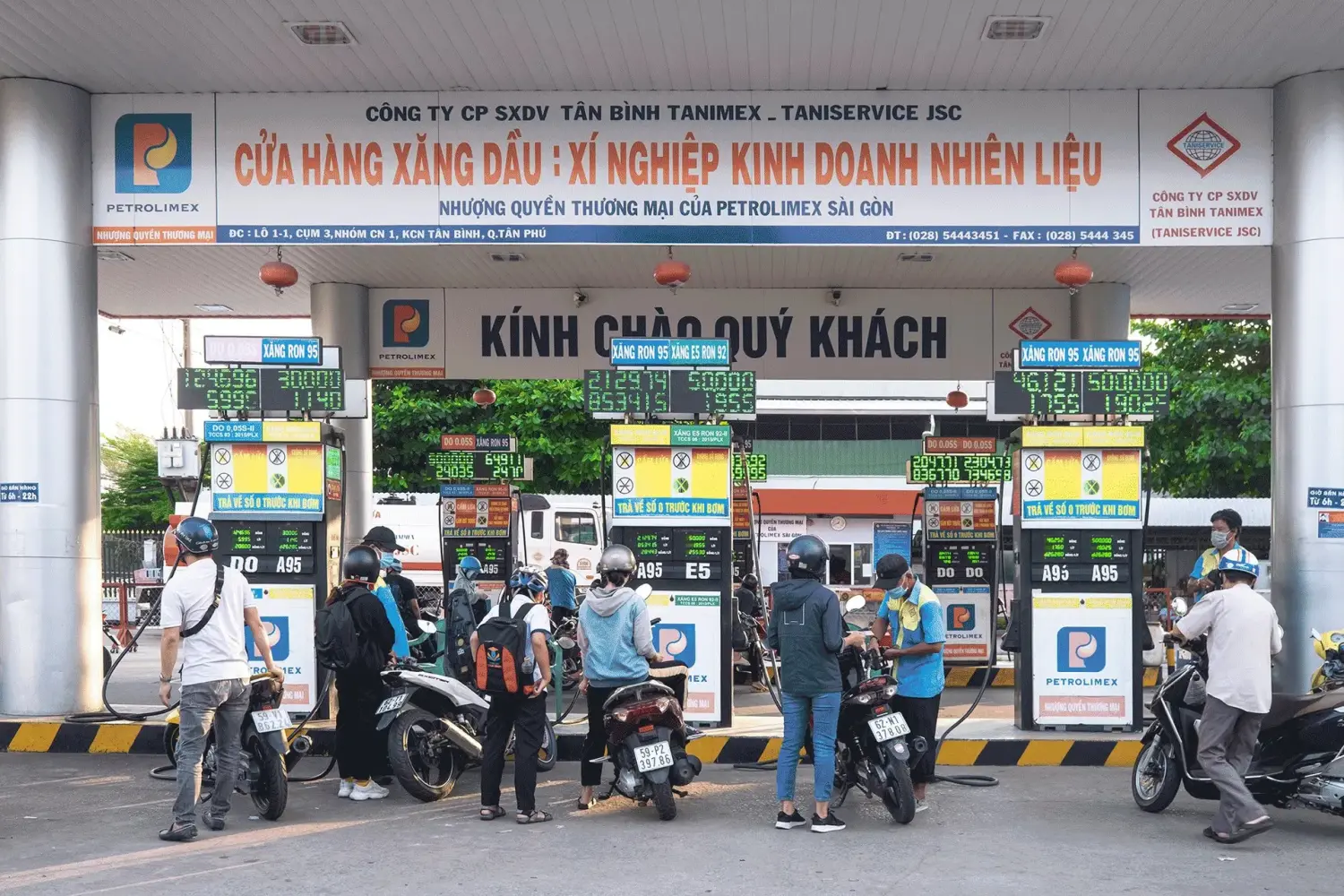 Áp lực giá dầu