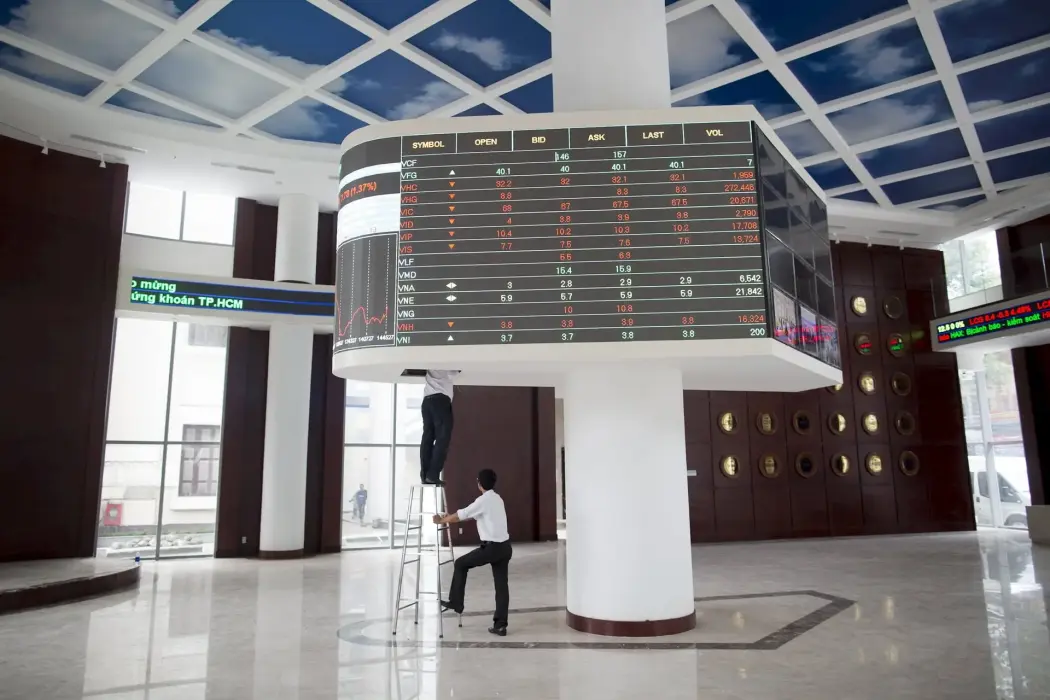 VN-Index phục hồi nhẹ nhờ cổ phiếu vốn hoá lớn