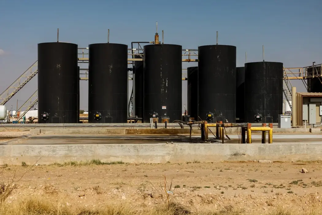 Một giàn khoan dầu ở Odessa, Texas. Hình ảnh: Mark Mclennan 