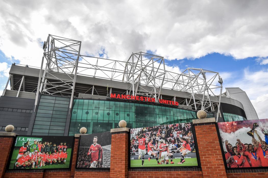 Sân vận động Old Trafford, sân nhà của Câu lạc bộ Bóng đá Manchester United, tại Manchester, Anh. Hình ảnh: Anthony Devlin/Bloomberg 