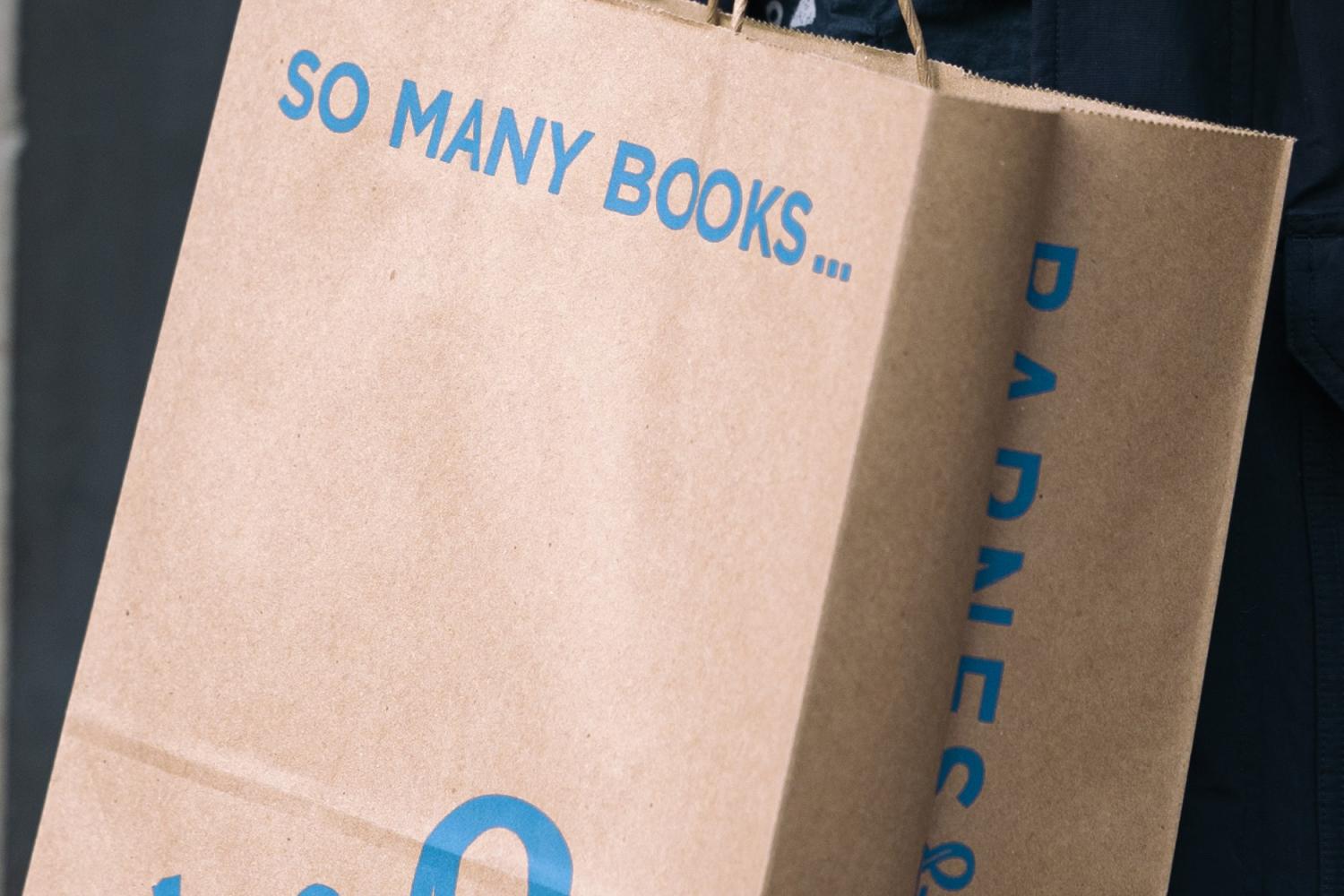 CEO Barnes & Noble: Độc giả đang quay trở lại với các tác phẩm kinh điển