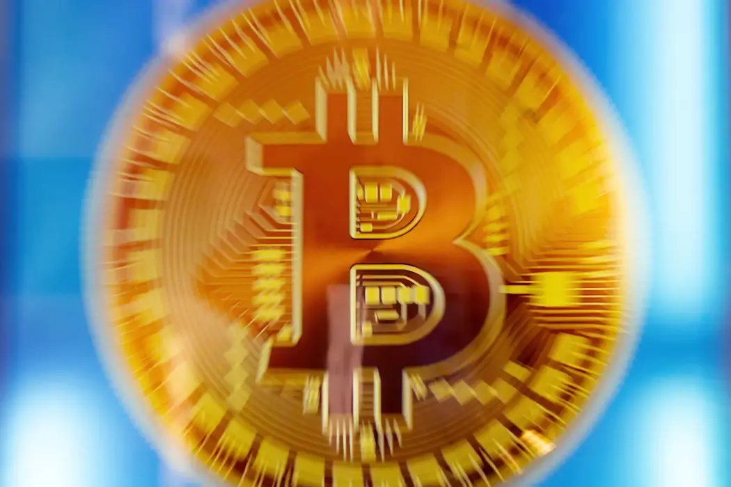 Bitcoin gần đạt 100.000 USD nhờ thỏa thuận thương mại của ông Trump