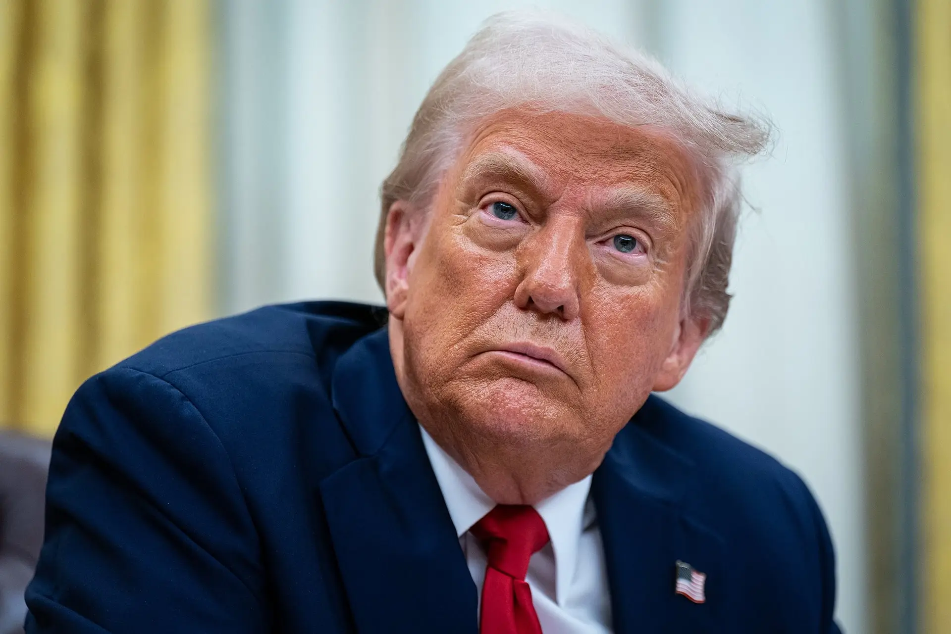 Kế hoạch áp thuế của tổng thống Donald Trump vẫn chưa ngã ngũ ngay trước ngày công bố tại Vườn Hồng
