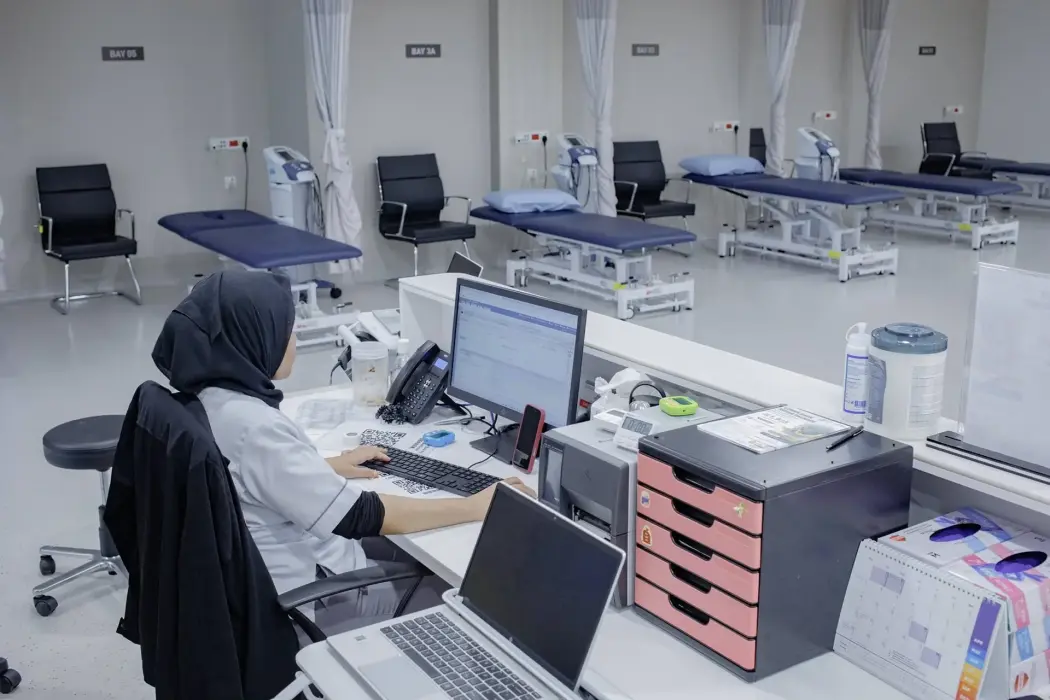 Startup Trung Quốc thử nghiệm phòng khám AI đầu tiên ở Saudi Arabia
