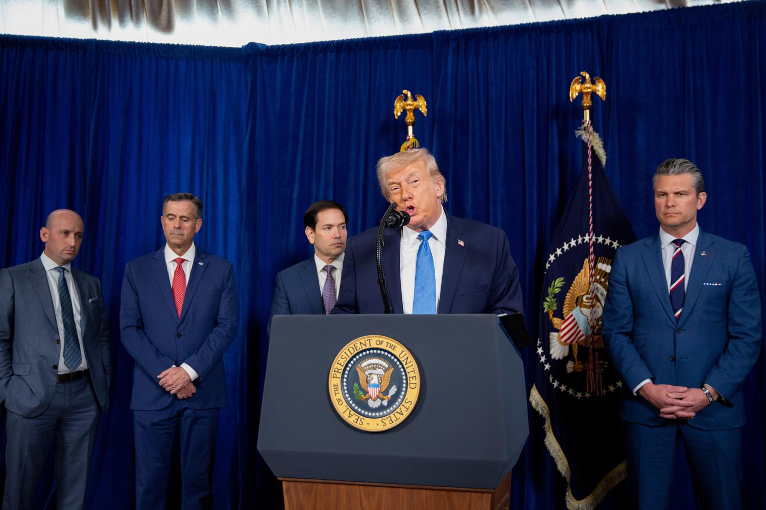 Mỹ sẽ tạm điều hành Venezuela, theo tuyên bố của ông Trump
