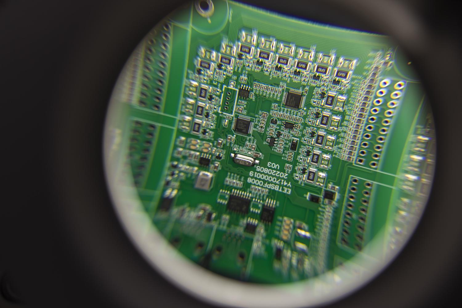 Một thành phố Trung Quốc hưởng lợi khổng lồ nhờ hãng chip CXMT niêm yết