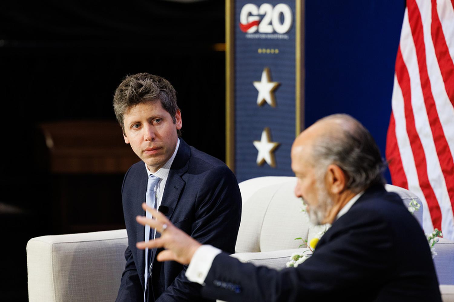 Sam Altman: Công chúng chưa thấy hết những gì AI làm được
