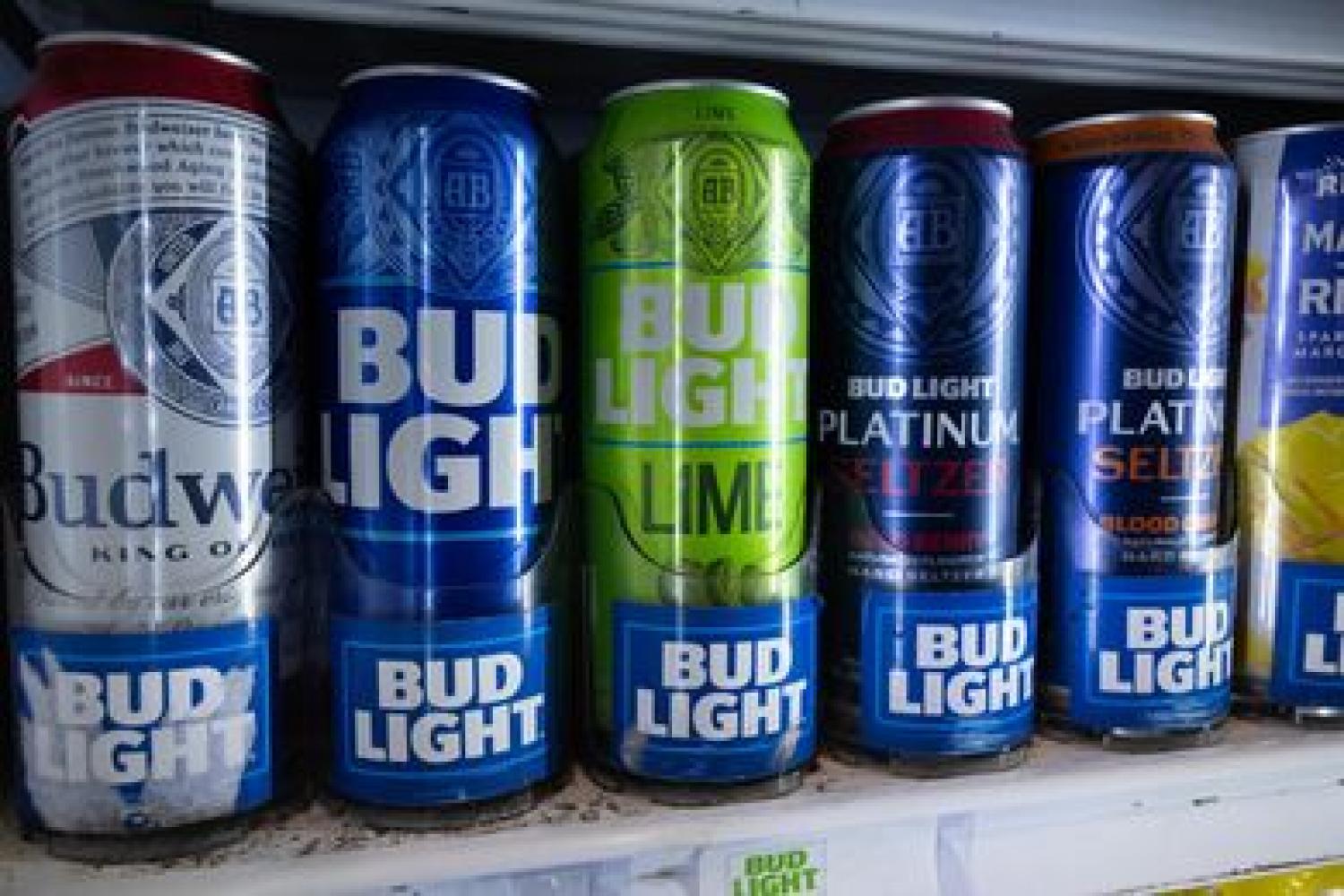 Đà tăng từ World Cup giúp AB InBev bù đắp cho sự sụt giảm tại Trung Quốc