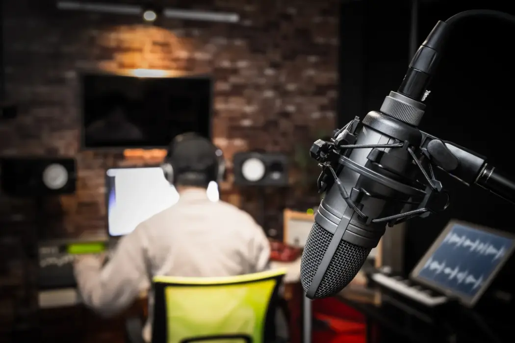 Các hãng thu âm lớn cấp phép kho nhạc cho nền tảng nghe nhạc AI