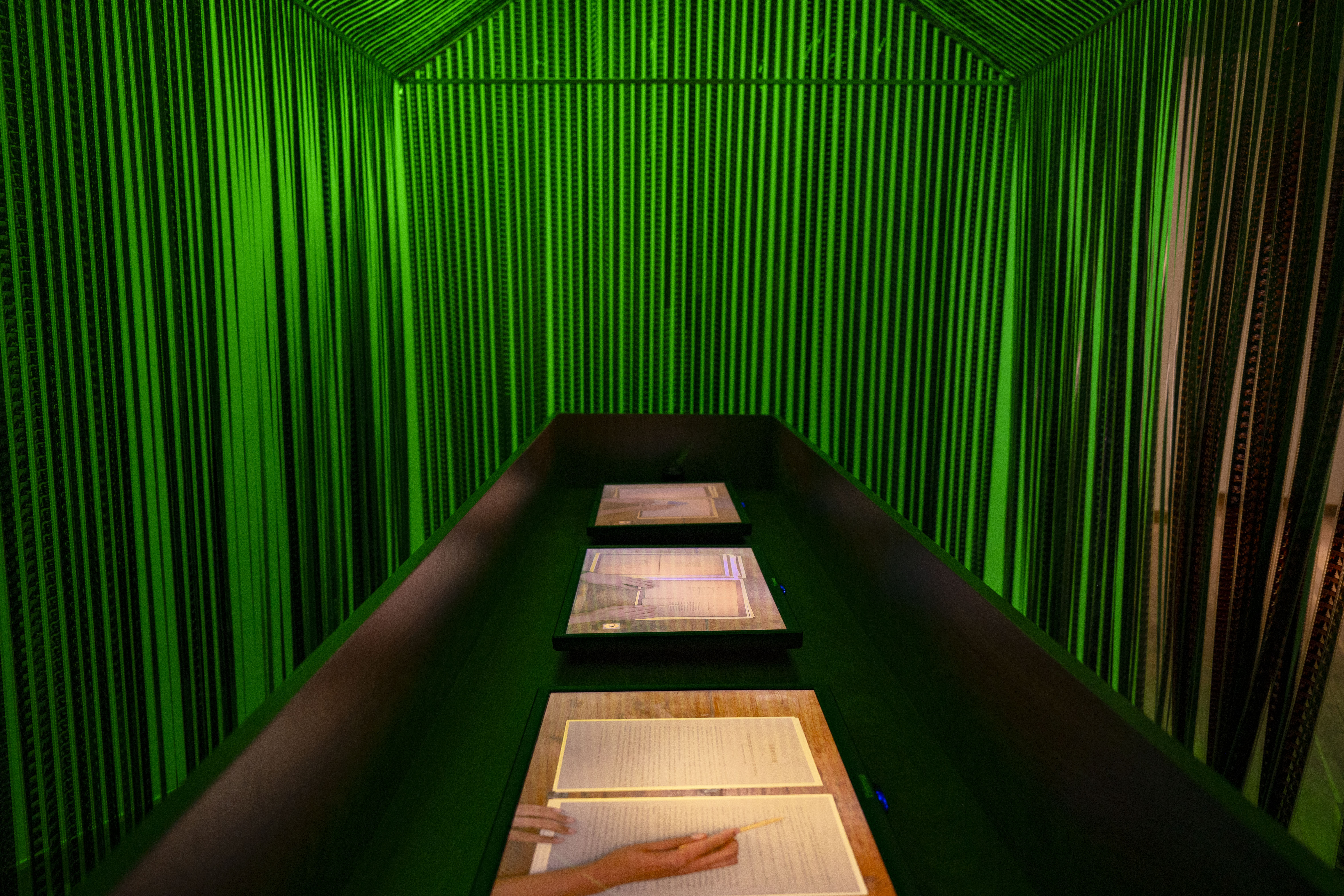 Aliansyah%20Caniago%2C%20In%20Search%20of%20Nan%20Tar%20Tar%20Nan%20Tor%20Tor%20III_Detail%201