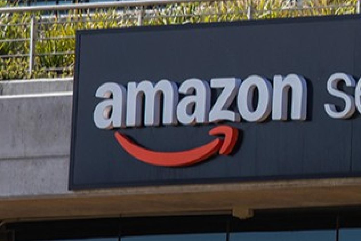 Zoox của Amazon triển khai dịch vụ robotaxi trả phí tại Las Vegas