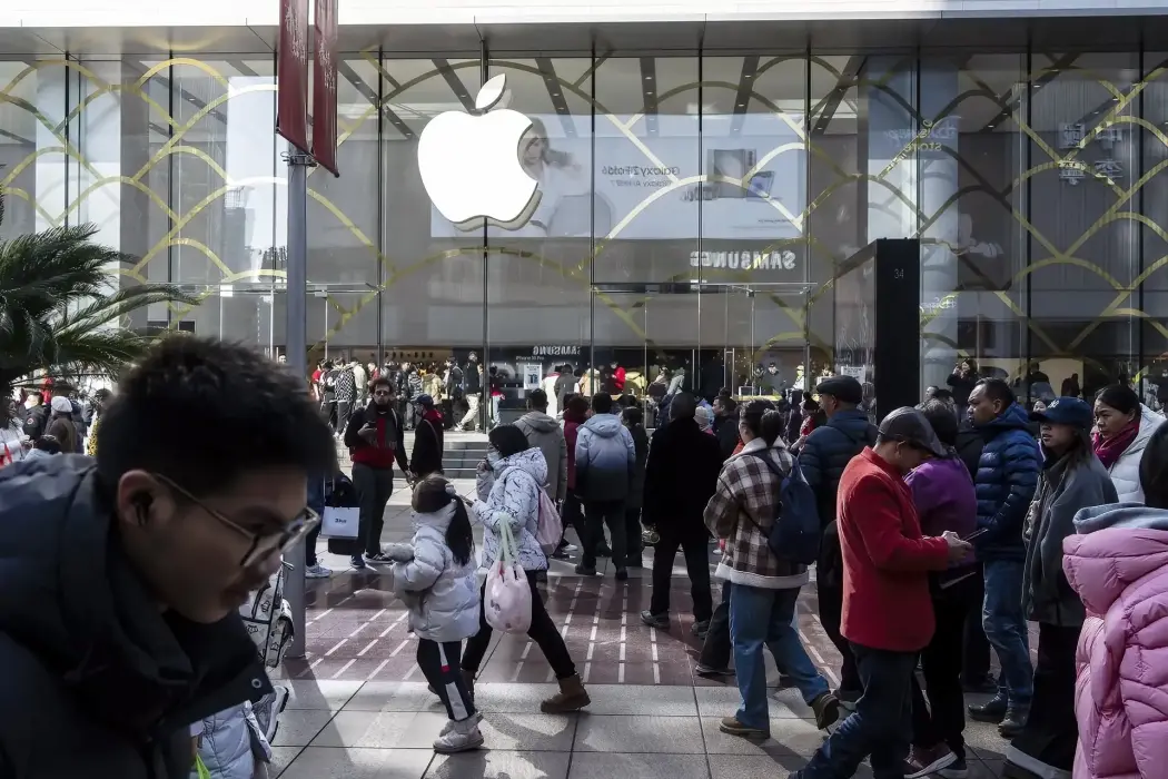 Apple lần đầu tiên đóng cửa một cửa hàng bán lẻ tại Trung Quốc