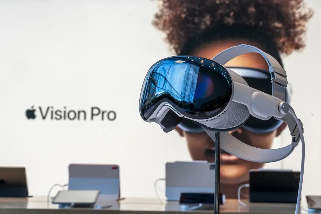 Thiết bị Apple Vision Pro. Hình ảnh: David Paul Morris/Bloomberg 