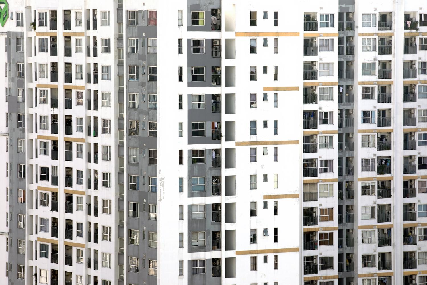 Lãi suất neo mức 12-14%, thị trường bất động sản tiếp tục thanh lọc