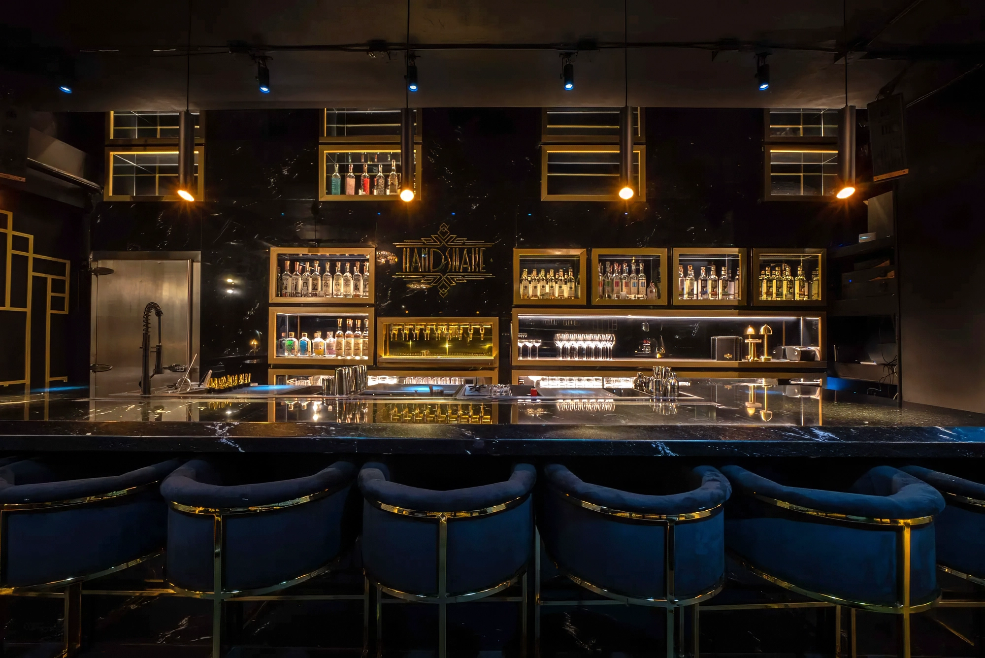 Best Bar 03