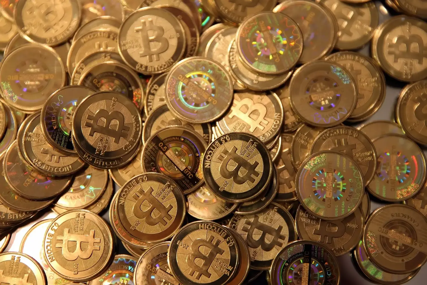 Gần 500 tỉ USD bốc hơi khỏi thị trường tiền mã hóa