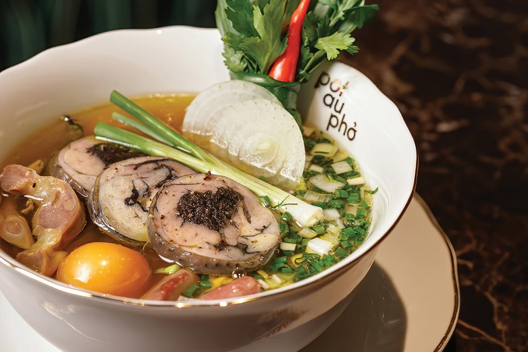 Phở Gà Đen. Nguồn: Pot Au Pho 2.0