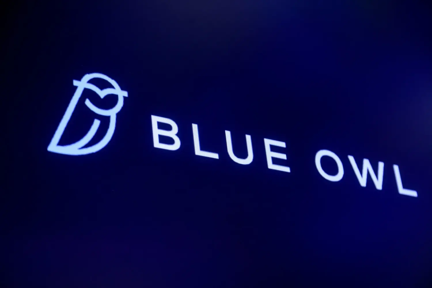 Blue Owl chao đảo khi các nhà đầu tư từng thúc đẩy tăng trưởng nay muốn rút lui