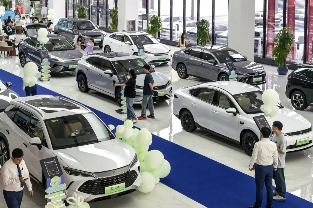 Quy mô khổng lồ của ngành ô tô Trung Quốc đang trở thành gánh nặng