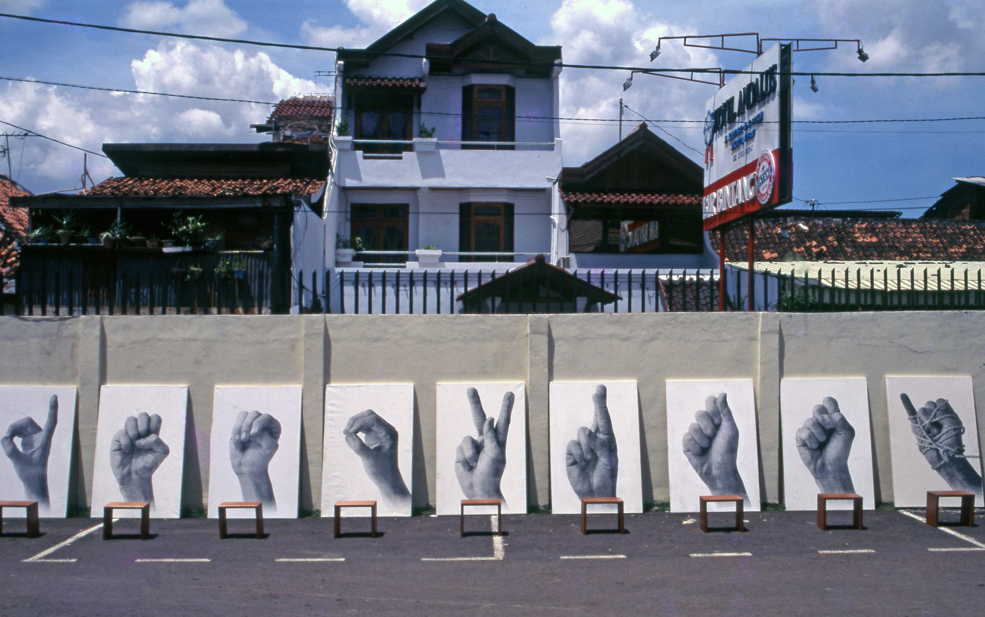 c910e322-de93-4523-a2e2-cb7b6cbed521