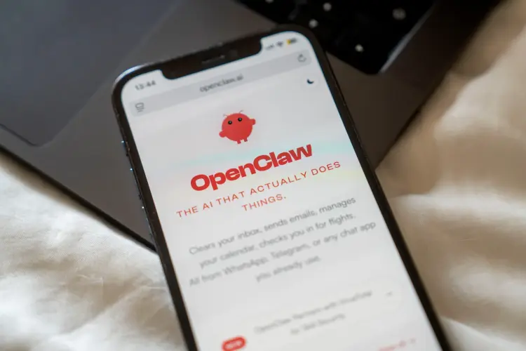 Các công ty AI lớn nhất Trung Quốc đang cạnh tranh để cung cấp các dịch vụ OpenClaw. Hình ảnh: Raul Ariano/Bloomberg