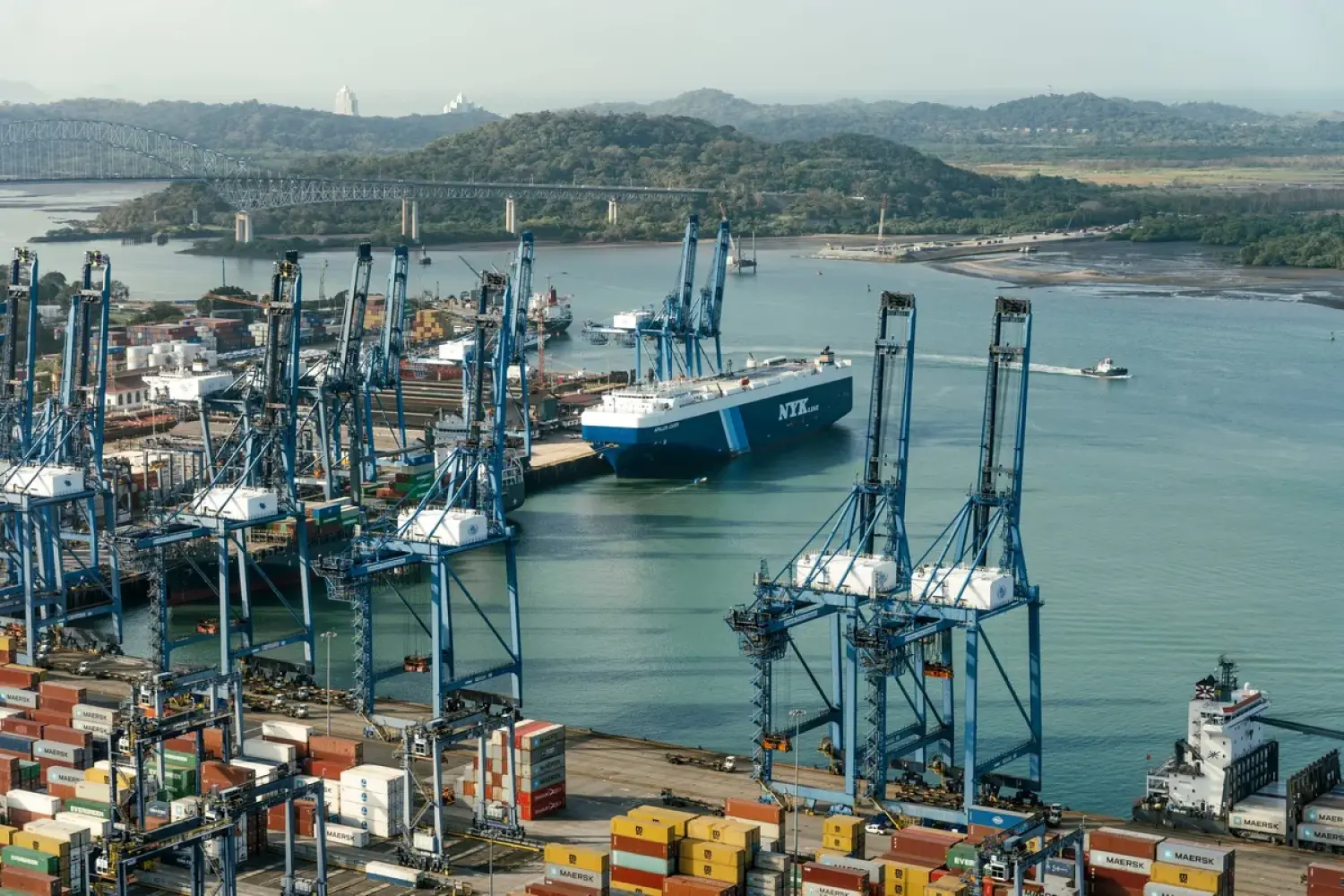 Không có 2 cảng ở Panama, CK Hutchison vẫn giữ nguyên giá 23 tỉ USD cho danh mục cảng biển