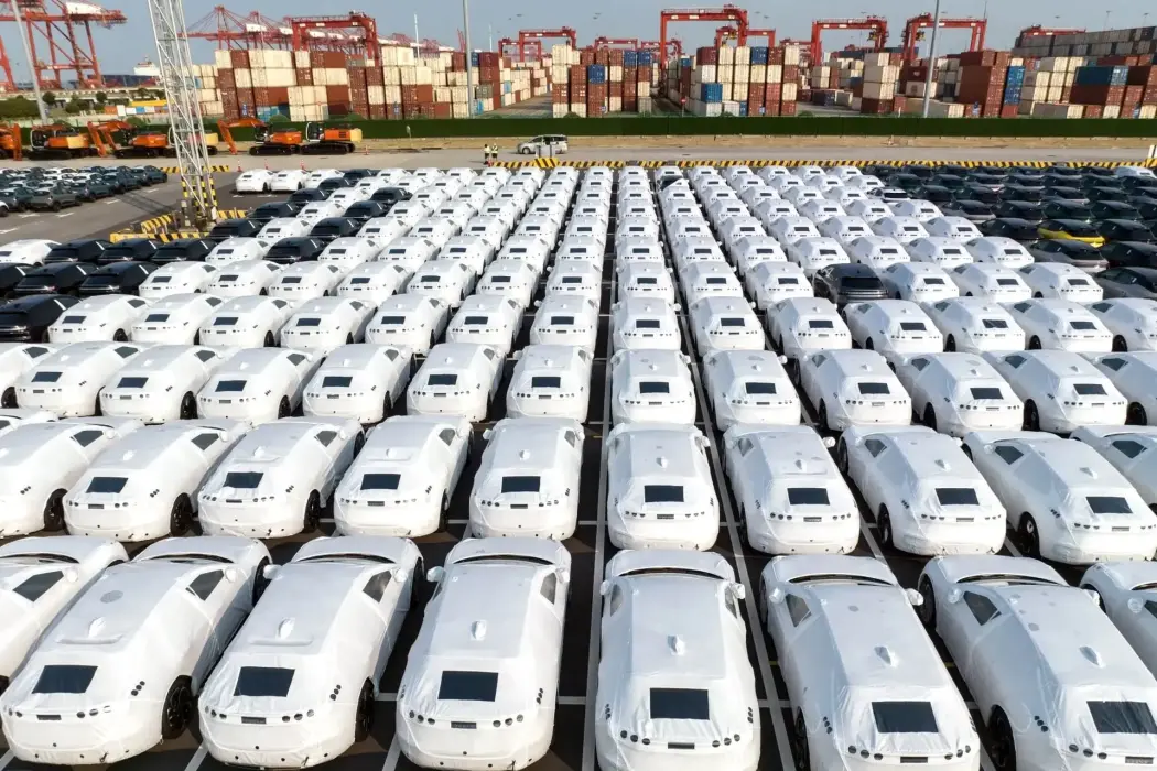 Mexico dự định áp thuế 50% đối với xe hơi Trung Quốc trước khi đàm phán với Mỹ và Canada