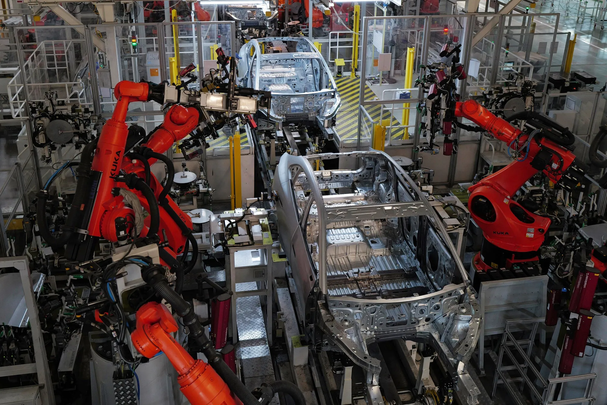 China car factory_ Nicholas Takahashi_Bloomberg