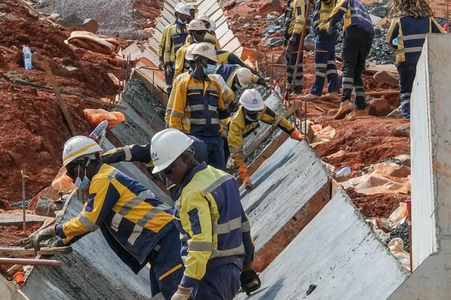 Mỏ sắt khổng lồ của Trung Quốc ở châu Phi có thể làm đảo lộn thị trường