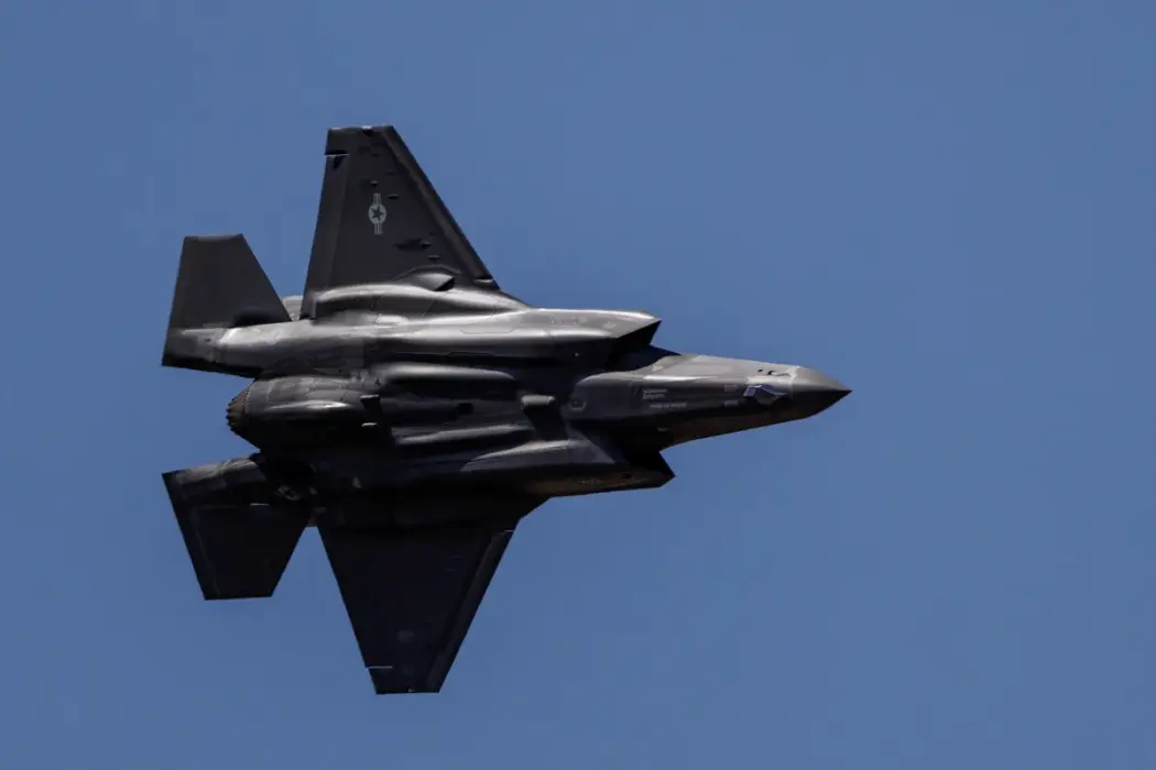 Nhân viên UPS bỏ sót email, khiến linh kiện F-35 rơi vào tay Trung Quốc