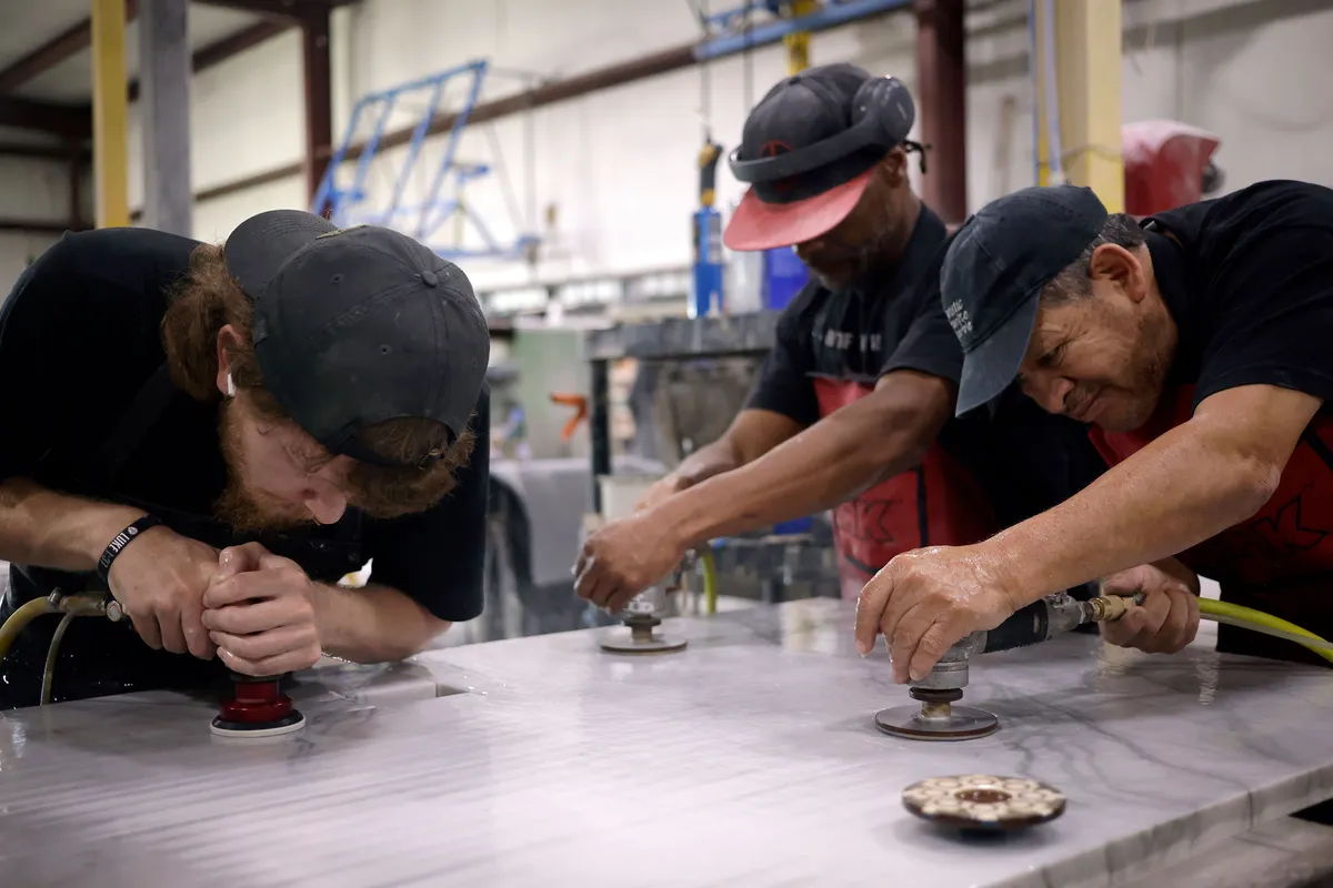 Fabricators at Artistic Granite 