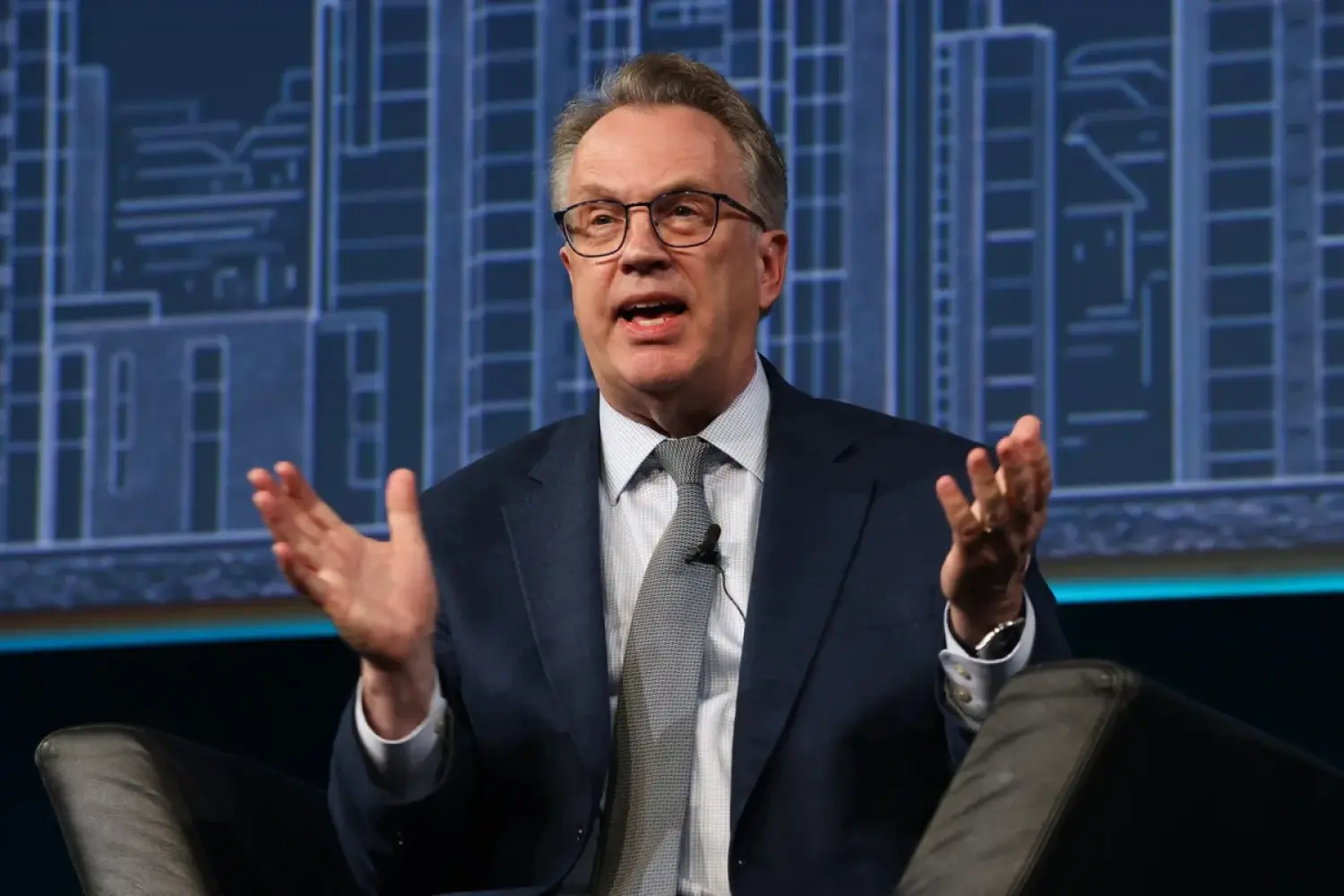 Chủ tịch Fed New York: Hiện chưa thấy cần tăng lãi suất năm 2027