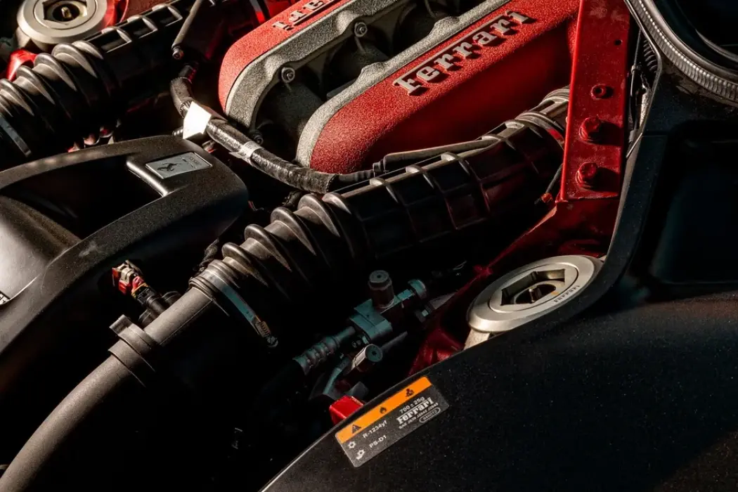 Cách những đổi mới trong đường đua của Ferrari định hình nên những chiếc xe mà chúng ta lái ngày nay