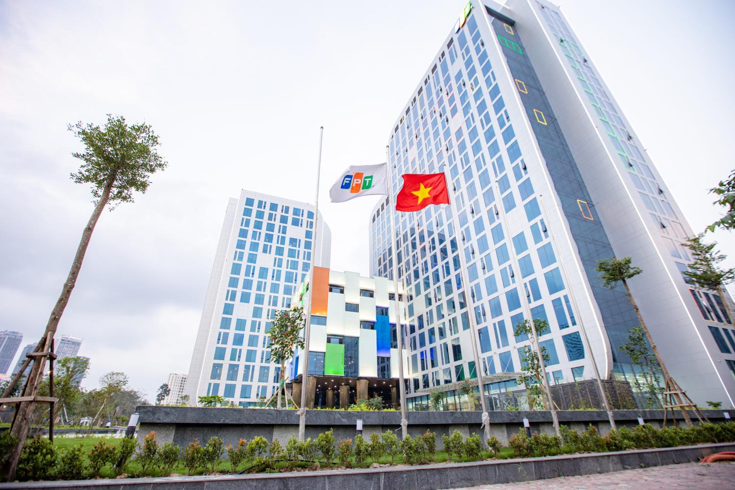 FPT quý 1.2026: Doanh thu 12.480 tỉ đồng, lợi nhuận tăng 16,3%
