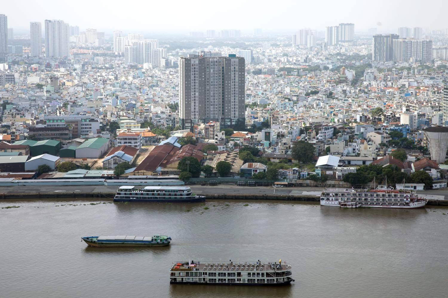 GDP Việt Nam quý III ước đạt 8,2%, vượt dự báo của nhiều định chế tài chính