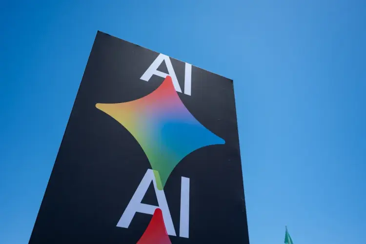 Logo Gemini AI tại sự kiện các nhà phát triển phần mềm I/O của Google Ảnh: David Paul Moris/Bloomberg