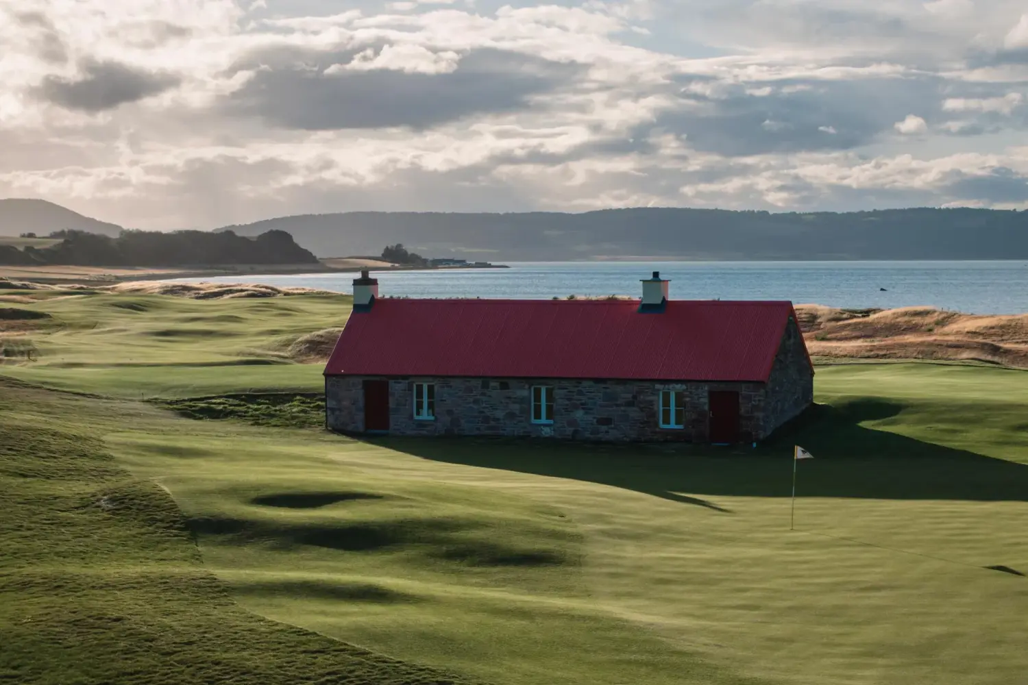 Golf hạng sang đặt chân đến vùng đất lạnh giá phía Bắc Scotland