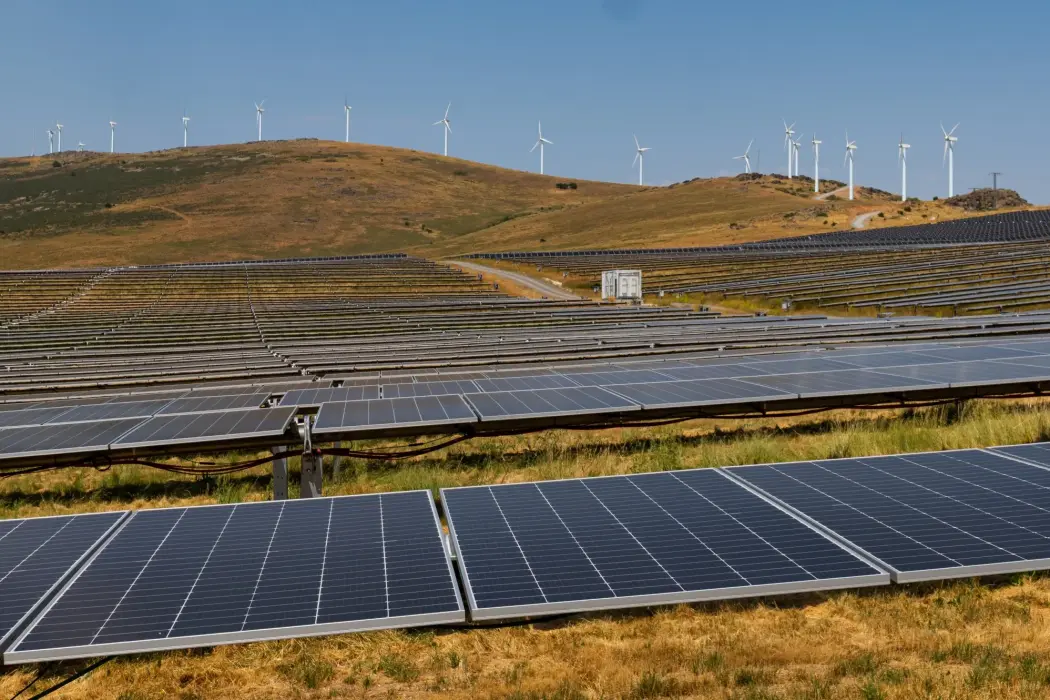 Điều gì xảy ra khi Trump rút khỏi quá trình chuyển đổi năng lượng toàn cầu