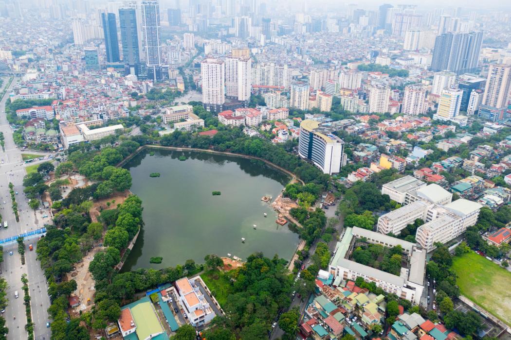 Mặt bằng bán lẻ ở Hà Nội tiếp tục khan hiếm. Hình ảnh: Lê Đông/TTXVN 