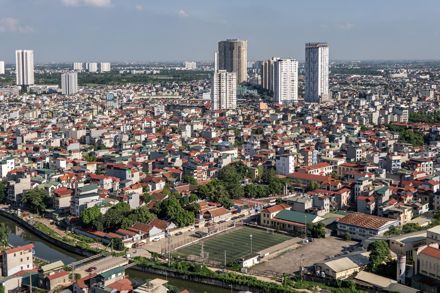 ADB nâng dự báo tăng trưởng Việt Nam năm 2025 lên 6,7%
