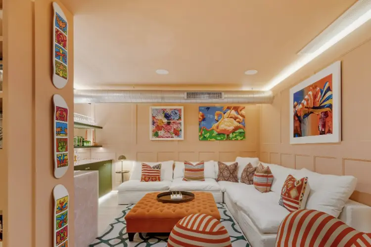 Một căn nhà ở London được trang bị phòng thu âm và podcast. Nguồn: Sotheby's International Realty