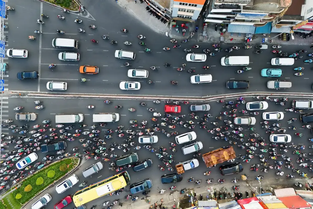 Chính sách phát triển xe điện tại Việt Nam: Cơ hội kinh tế và bài toán thực thi