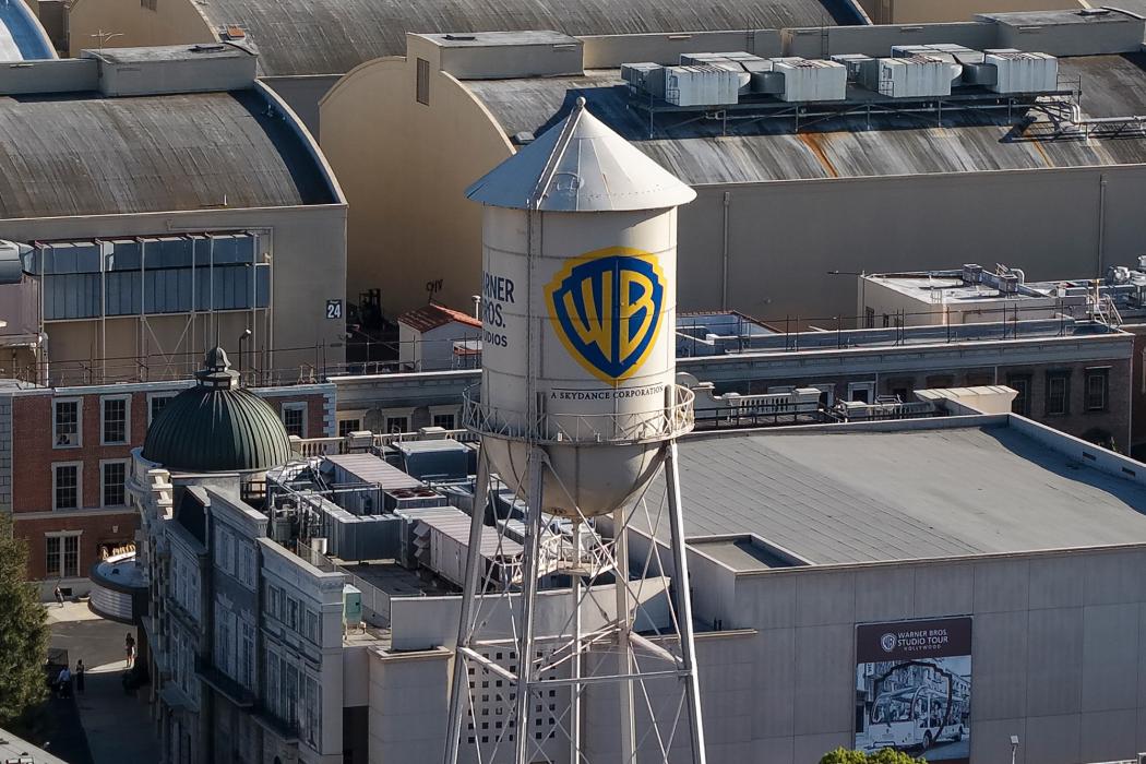 Hollywood trước làn sóng AI và những thương vụ tái định hình ngành