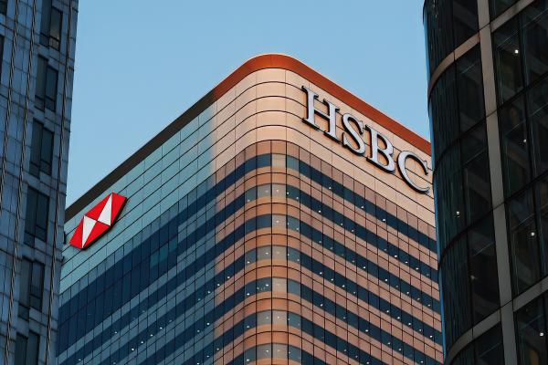 HSBC cân nhắc sa thải hàng loạt nhân sự nhờ tận dụng AI