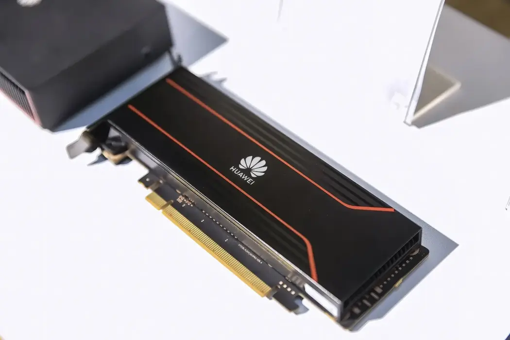 Mỹ cấm sử dụng chip AI của Huawei trên toàn cầu để kiềm chế Trung Quốc