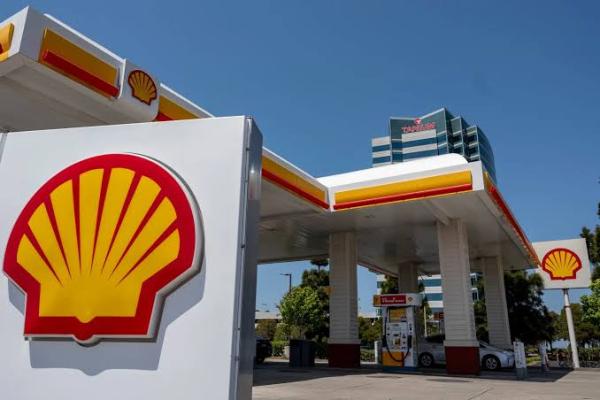 Shell hưởng lợi lớn từ chiến sự Iran, lợi nhuận quý I tăng vọt 115%